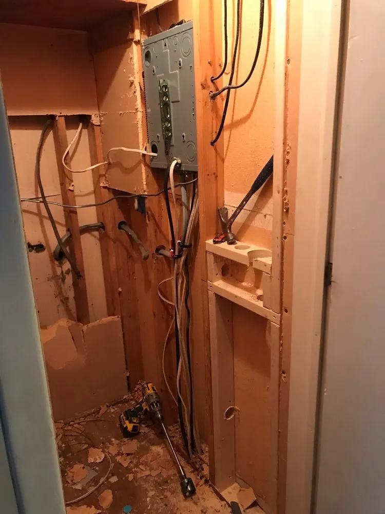 Slide of Lipi HVAC Heating & Cooling