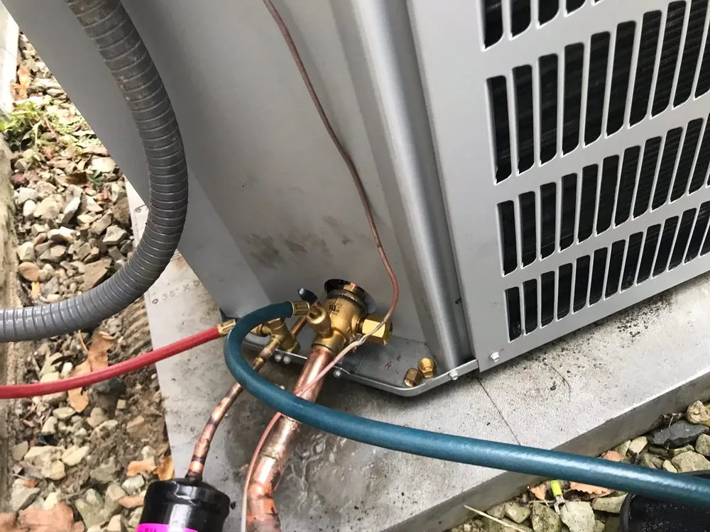 Slide of Lipi HVAC Heating & Cooling