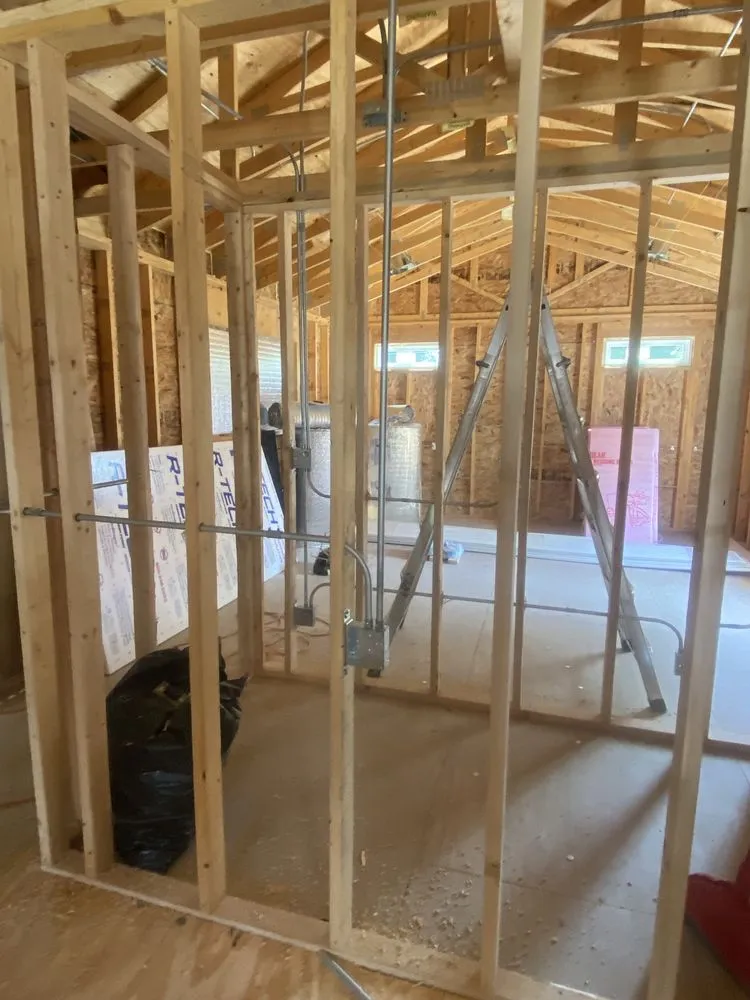 Trusted circuit breaker repair experts serving ,  - Lit Electric