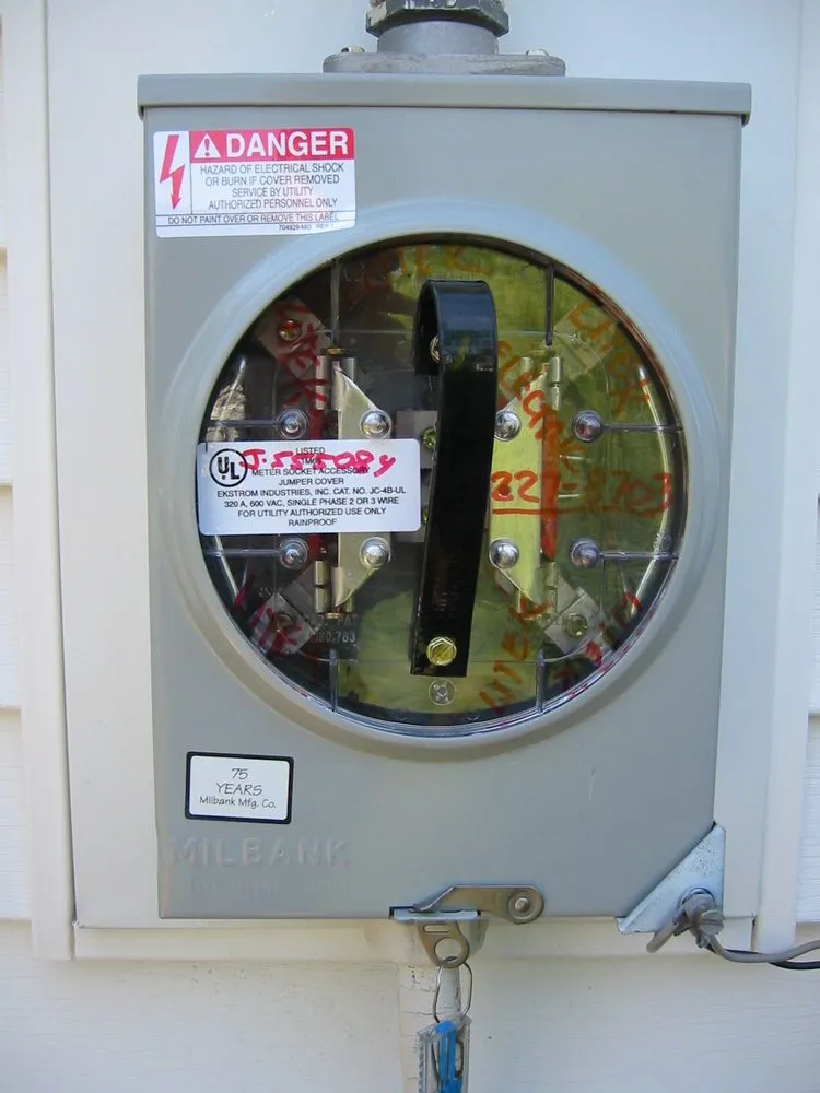 Licensed circuit breaker repair experts serving Lagrangeville, NY - Litek Electric