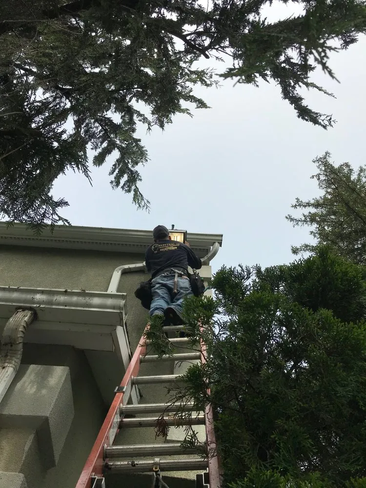 Reliable electrician providing panel upgrade in Jackson Township, NJ - Lites Up Electrical Solution’s