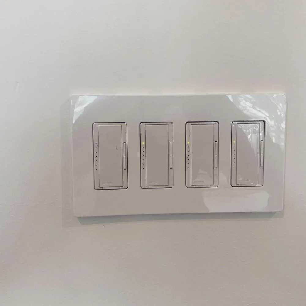 Slide of Little Saigon Electrician Service