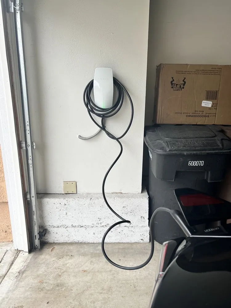 Slide of Live Conductor Electric