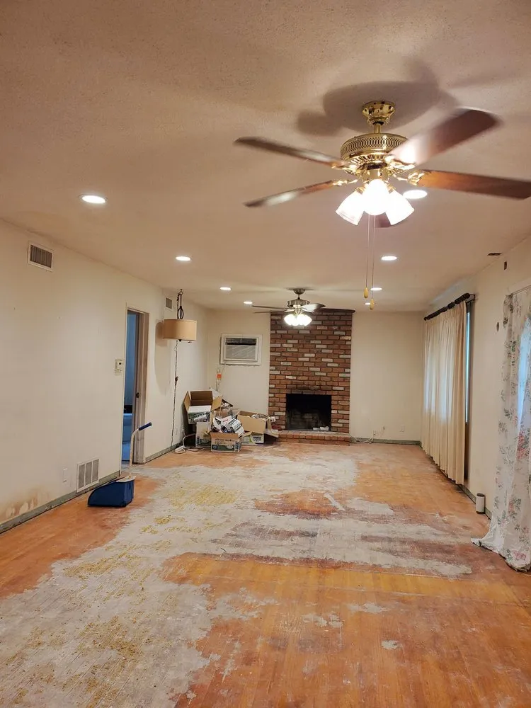 Slide of Live Conductor Electric