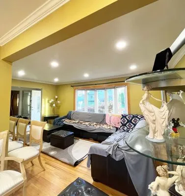 Live Current Electric