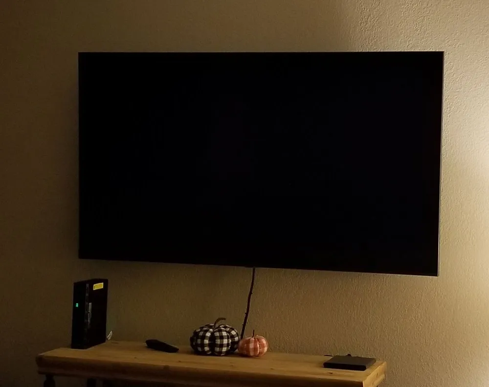 Slide of Live Wire Custom Wiring & Tv Mounting