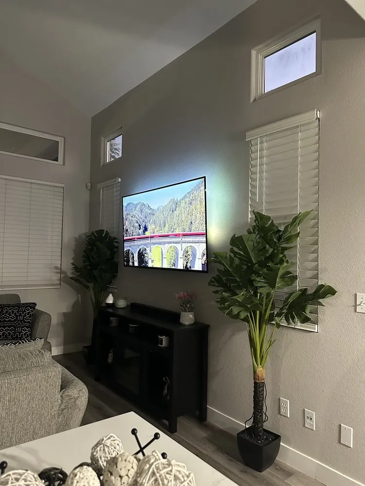 Slide of Live Wire Custom Wiring & Tv Mounting