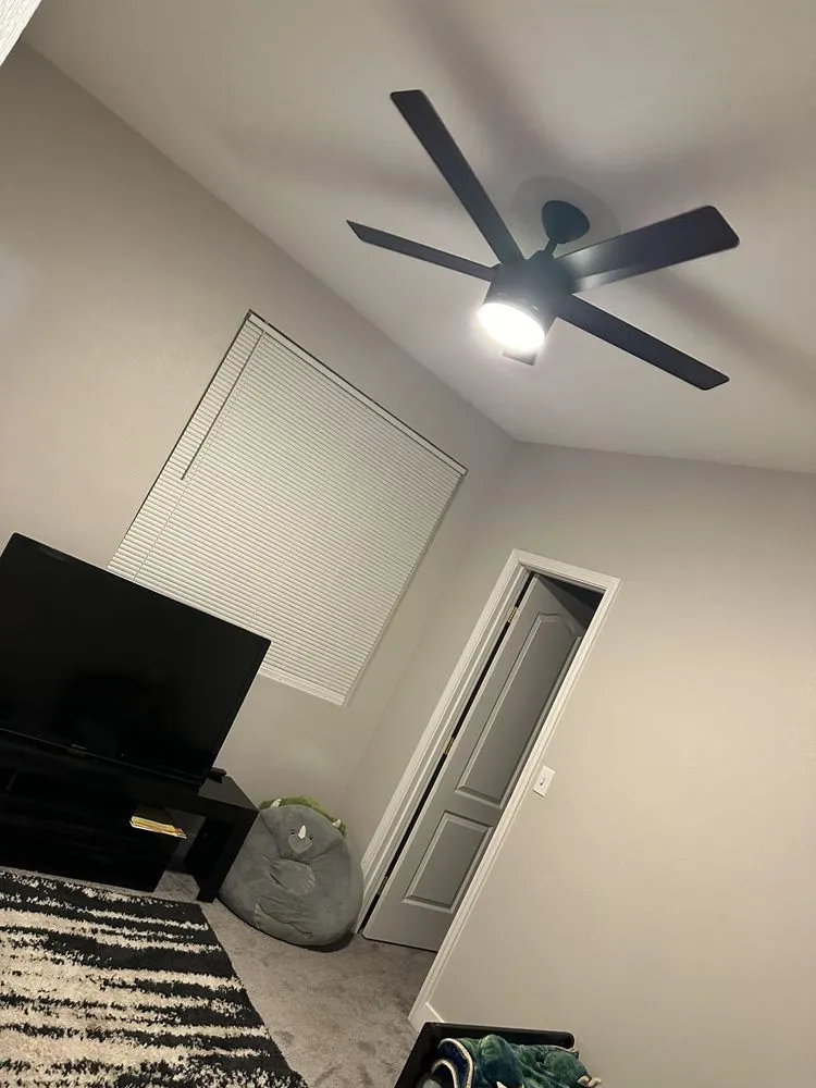 Slide of Live Wire Custom Wiring & Tv Mounting