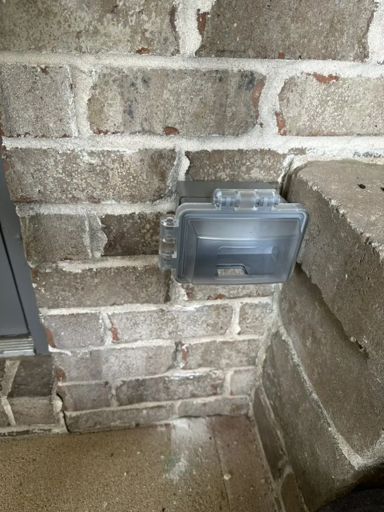 Slide of Live Wire Electric