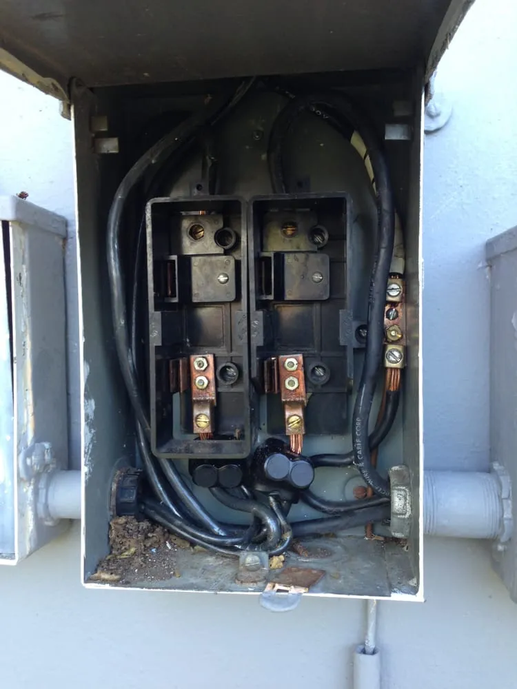 Slide of Live Wire Electric Inc