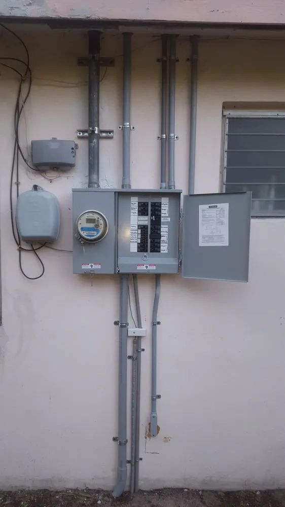 Slide of Live Wire Electric Inc