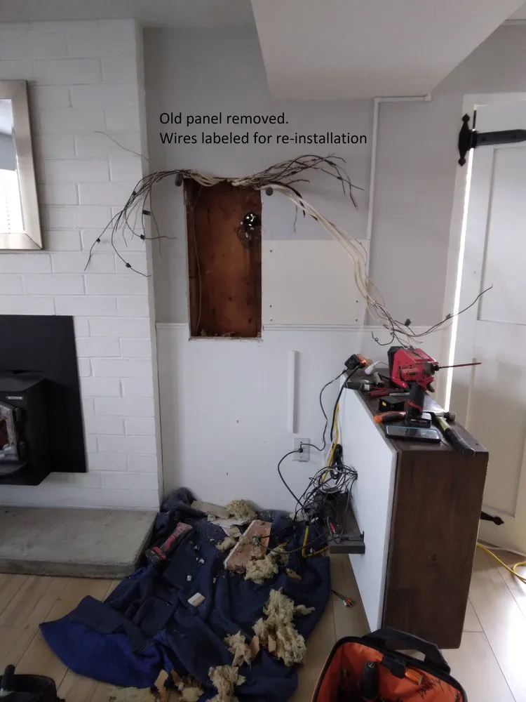 Slide of Live Wire Electric