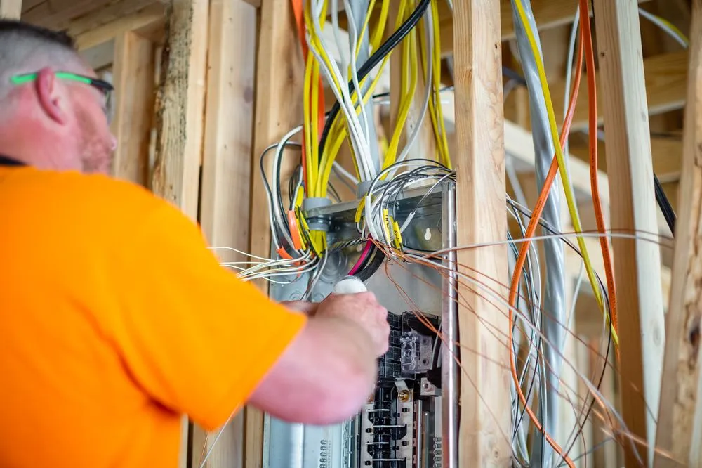 Slide of Live Wire Electrical Services