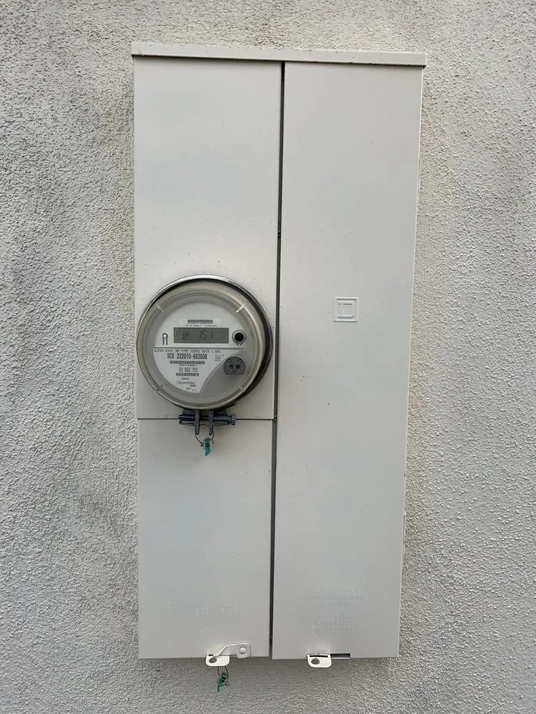 Slide of Live Wire EPS