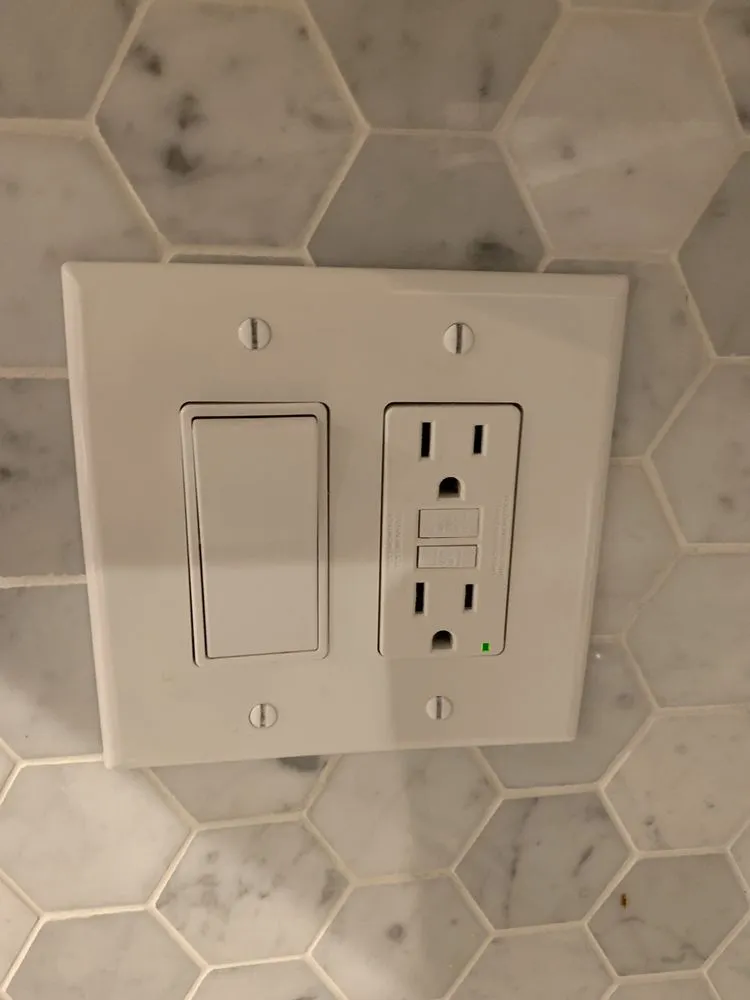 Slide of Live Wire EPS