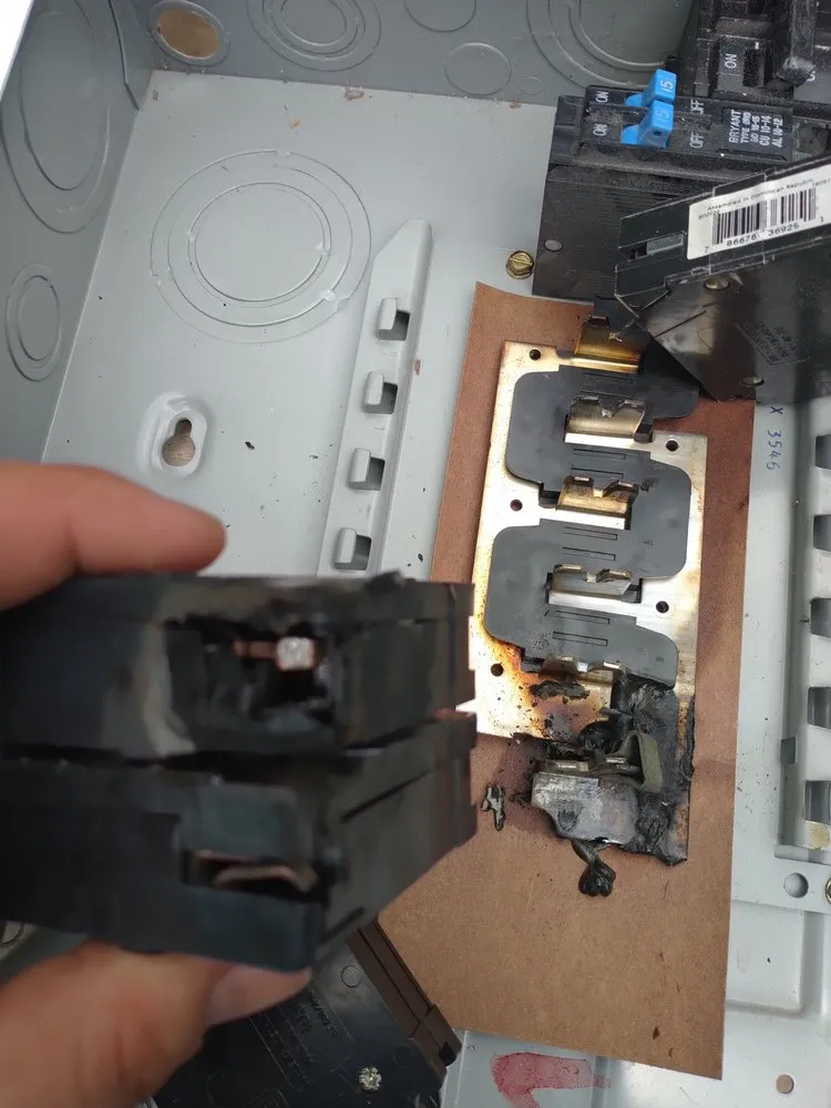 Slide of LiveWire Electric