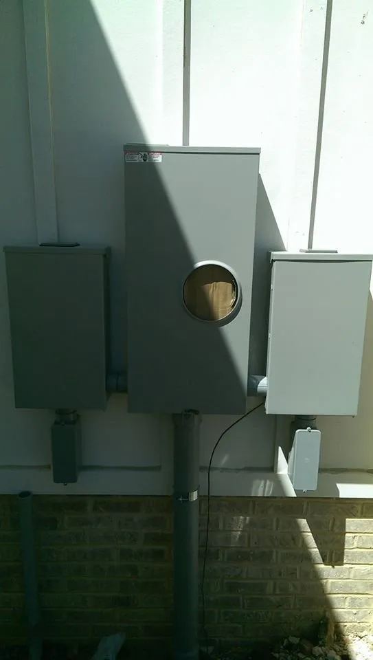 Slide of Livewire Electric