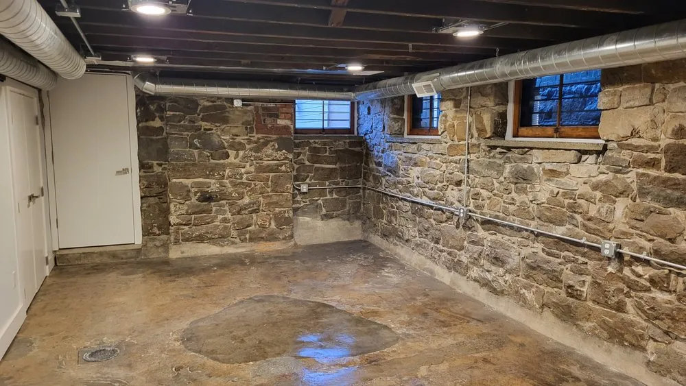 Slide of Livewire Service Group