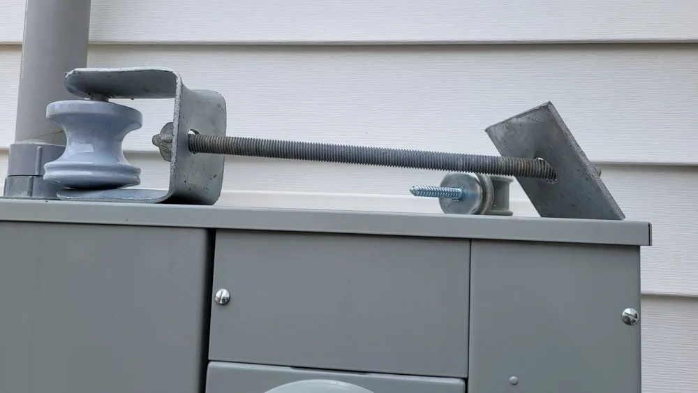 Slide of Livewire Service Group