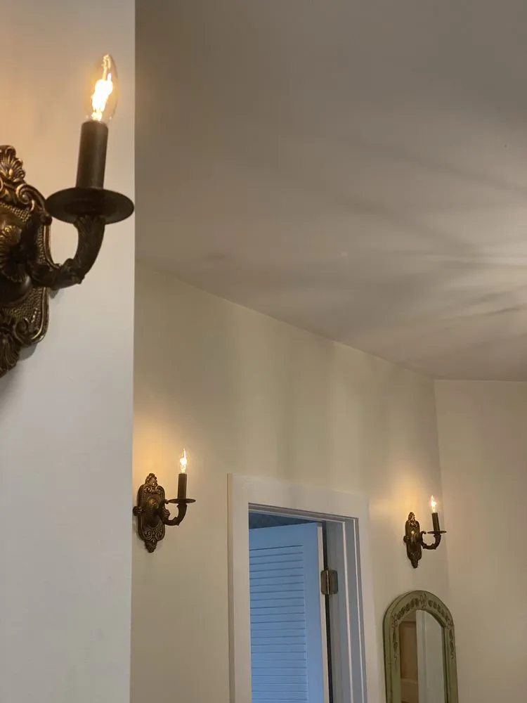 Slide of Livewire Services