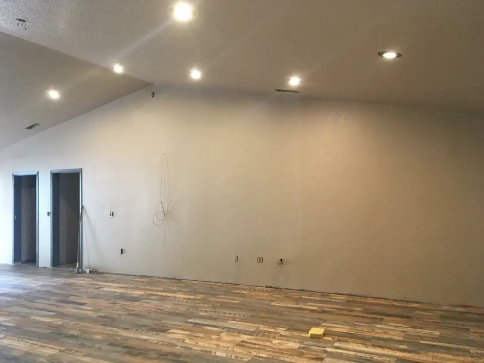 Emergency outlet and switch repair experts serving ,  - Living Stone Electric