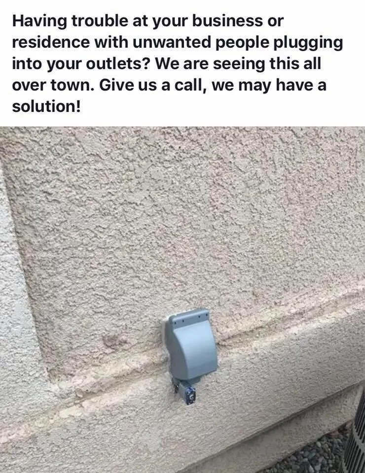 Emergency electrician providing panel upgrade in , 