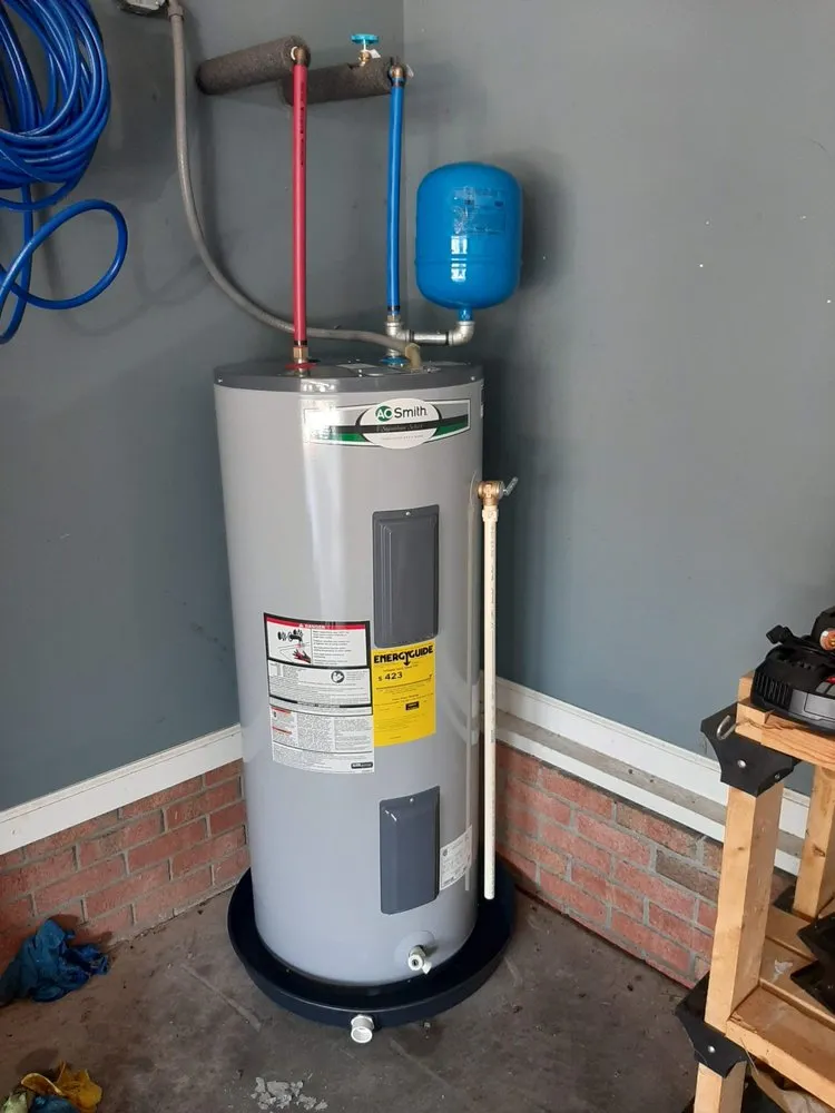Professional panel upgrade in Hubert, NC by Lizard with a Ladder