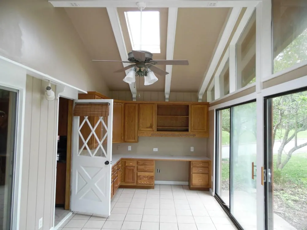 Slide of LJ Contracting