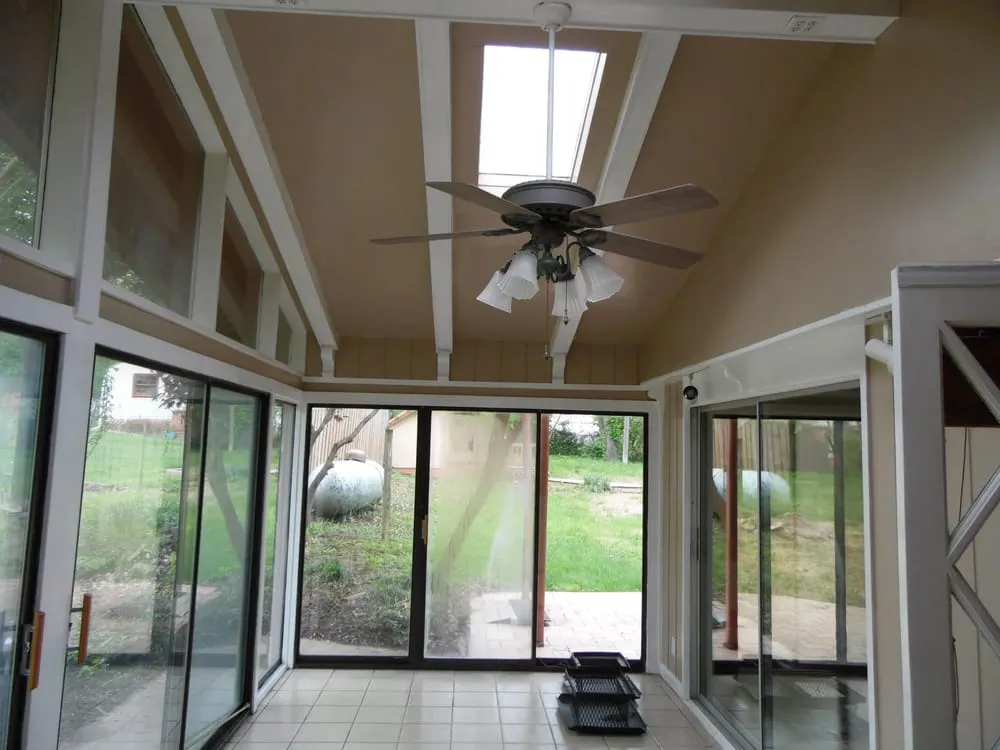 Slide of LJ Contracting