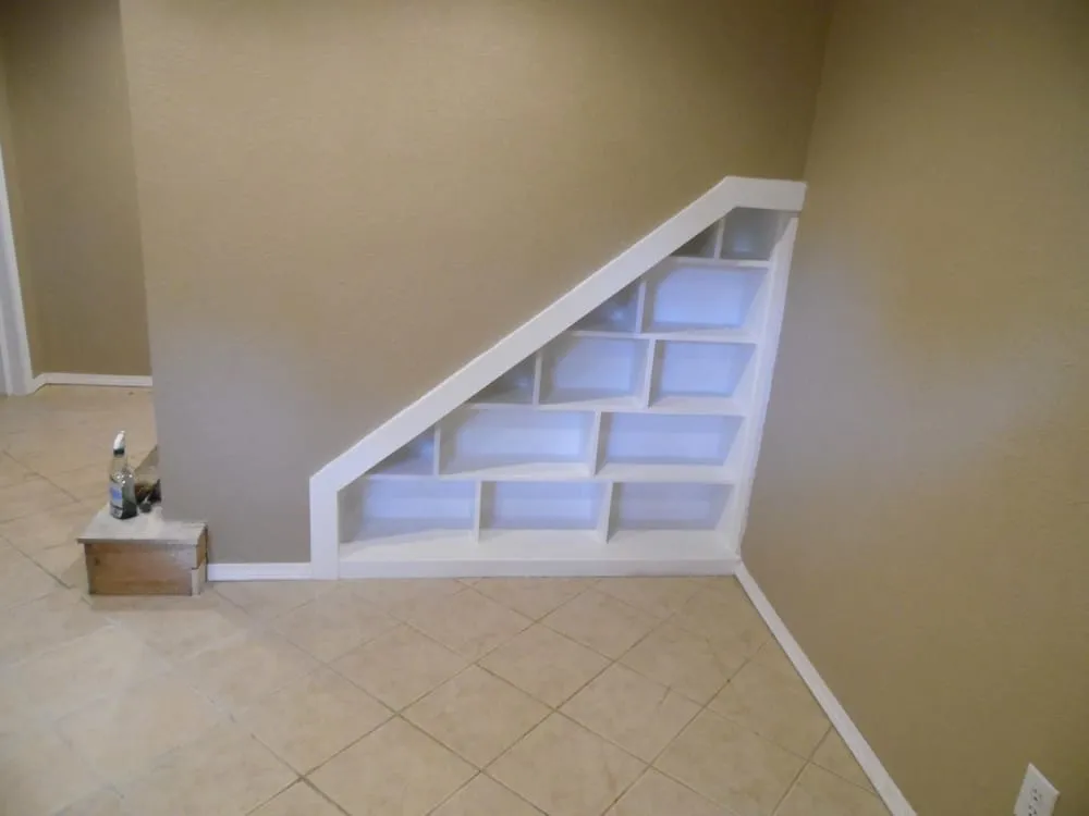 Slide of LJ Contracting