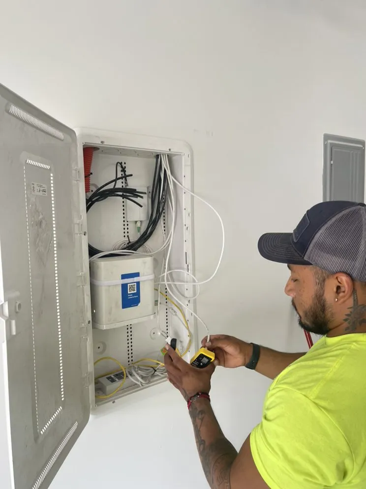 Slide of LJ Electrical