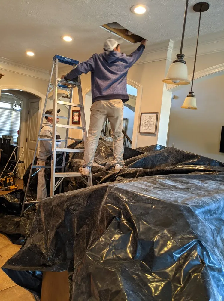 Slide of L&L Construction and Renovation