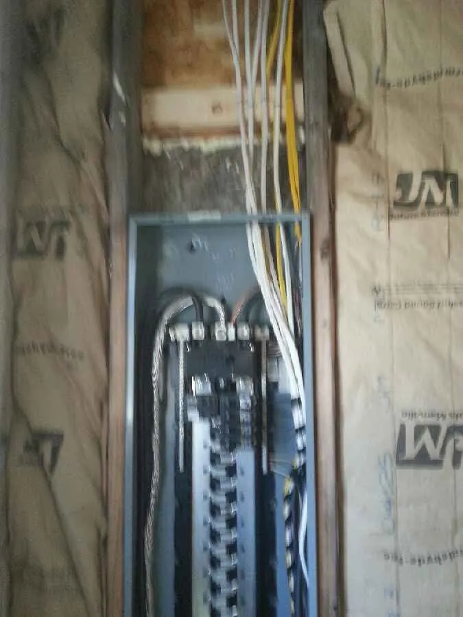 Slide of L&L Electric