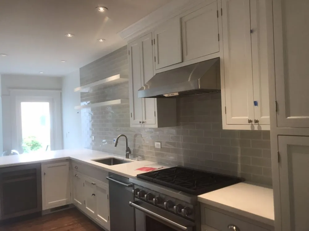 Slide of L&L Electric