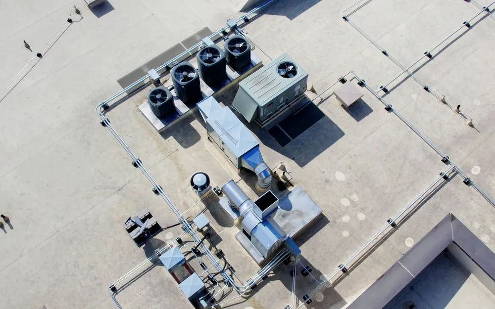 Slide of L&L Electrical Solutions