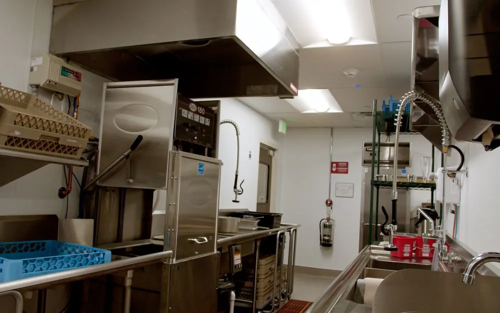 Slide of L&L Electrical Solutions