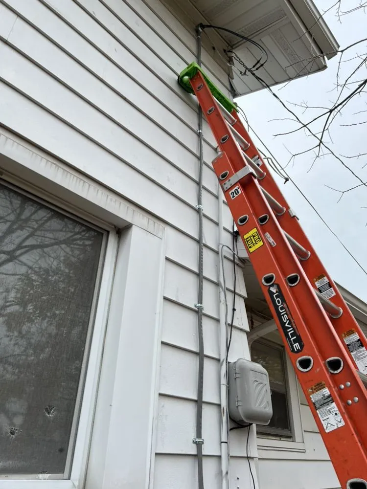 Slide of L&L Electrical