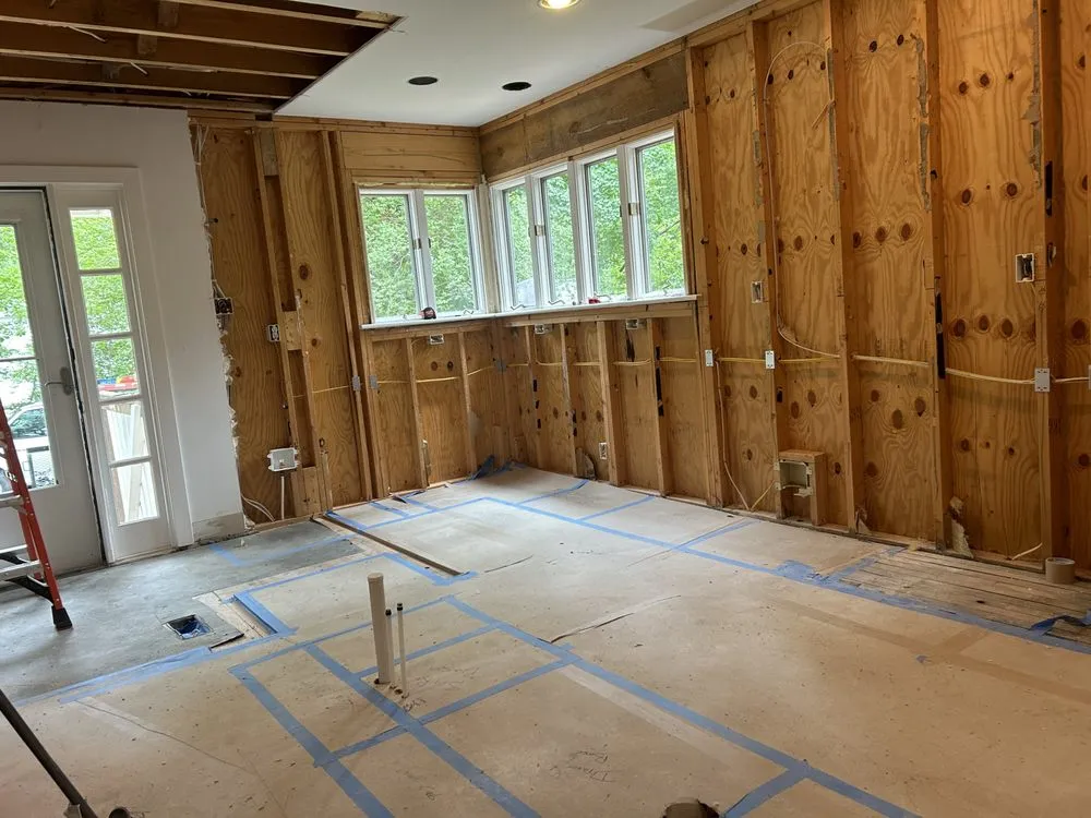 Slide of Lloyd & Lloyd Electric Company