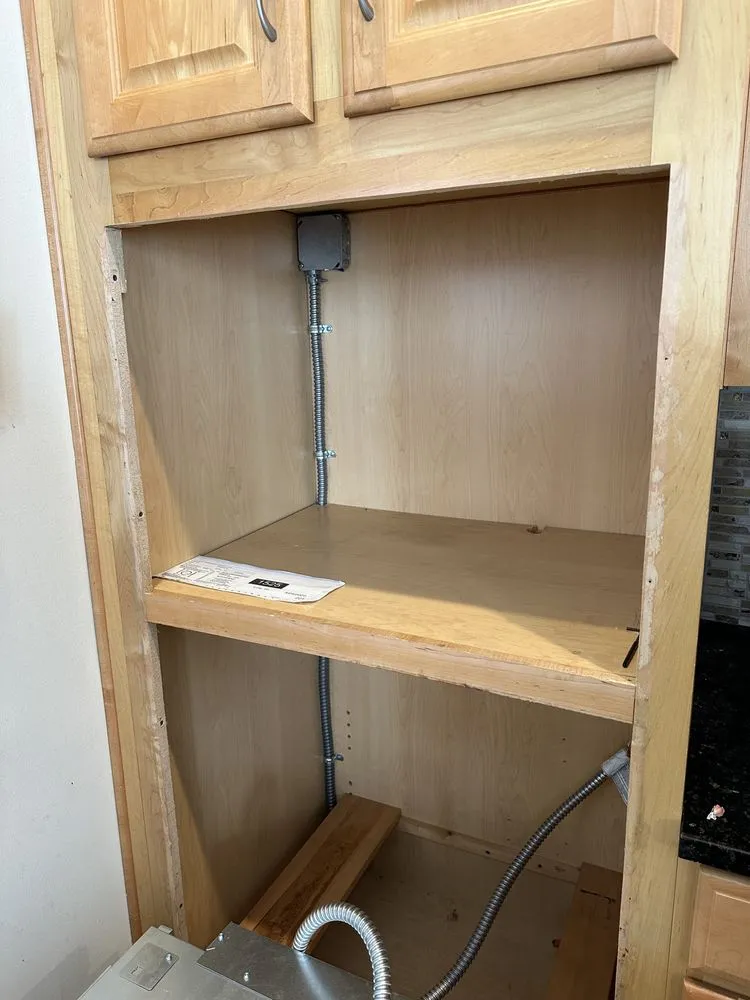 Certified lighting installation experts serving ,  - Lloyd & Lloyd Electric Company