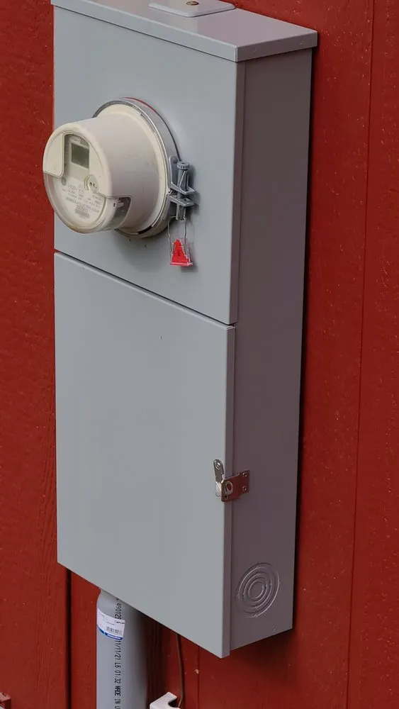 Trusted circuit breaker repair experts serving Frenchtown, MT - Lloyd Electric