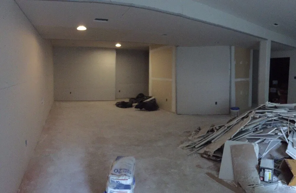 Affordable lighting installation in ,  by LLUGO General Contracting