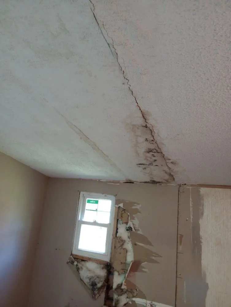 Slide of L&M Construction