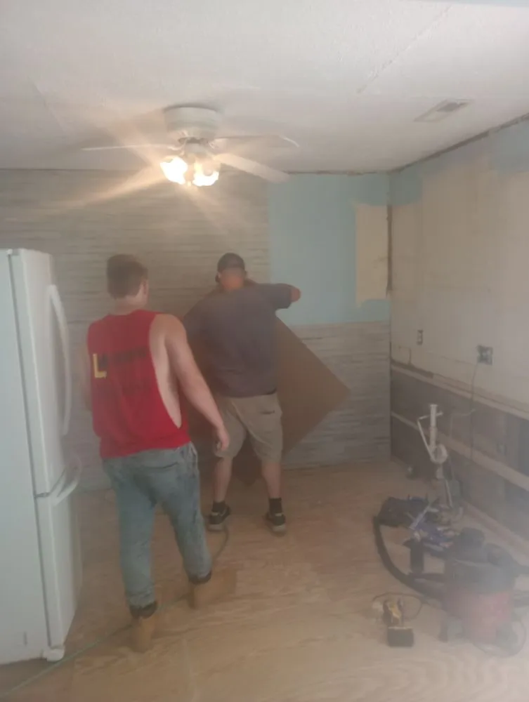 Slide of L&M Construction