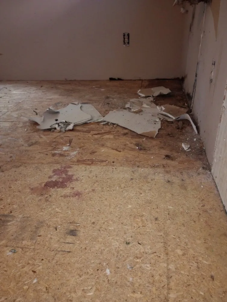 Slide of L&M Construction