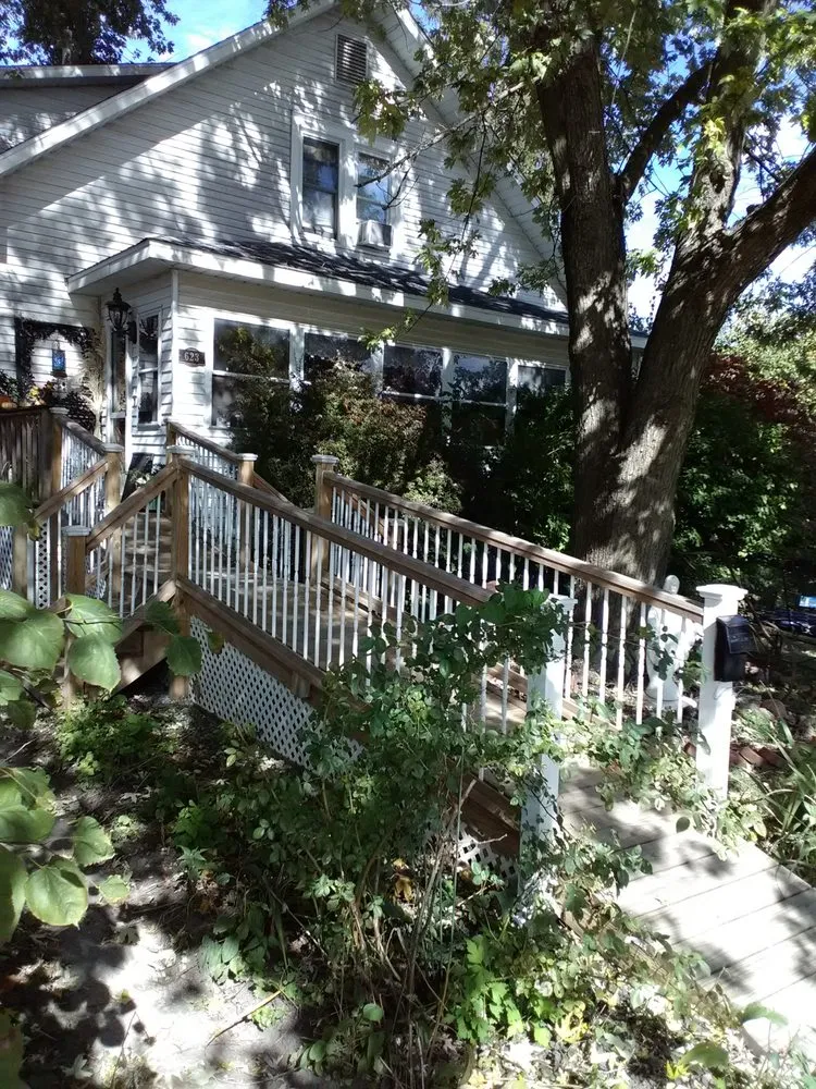 Slide of L&M Electric and Remodeling