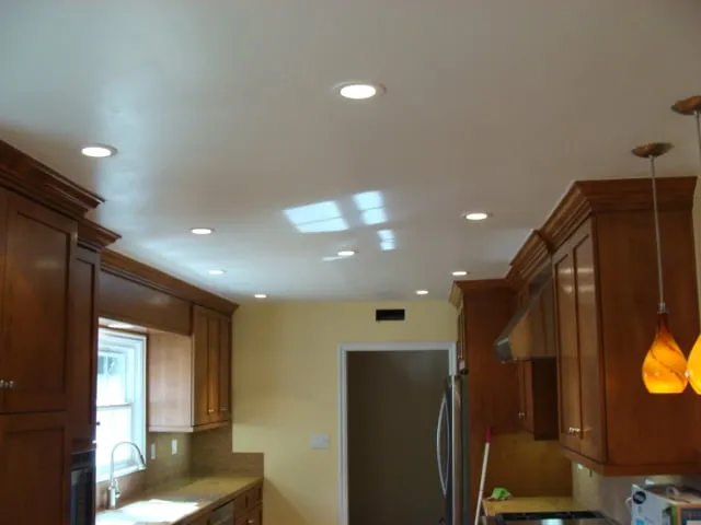 Slide of LM Electric