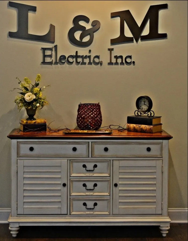 Slide of L&M Electric