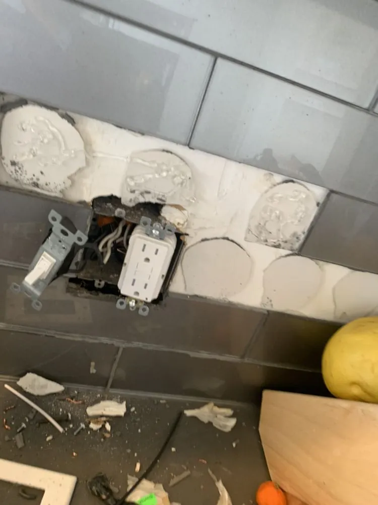 Emergency outlet and switch repair in ,  by LM Electrical Solutions