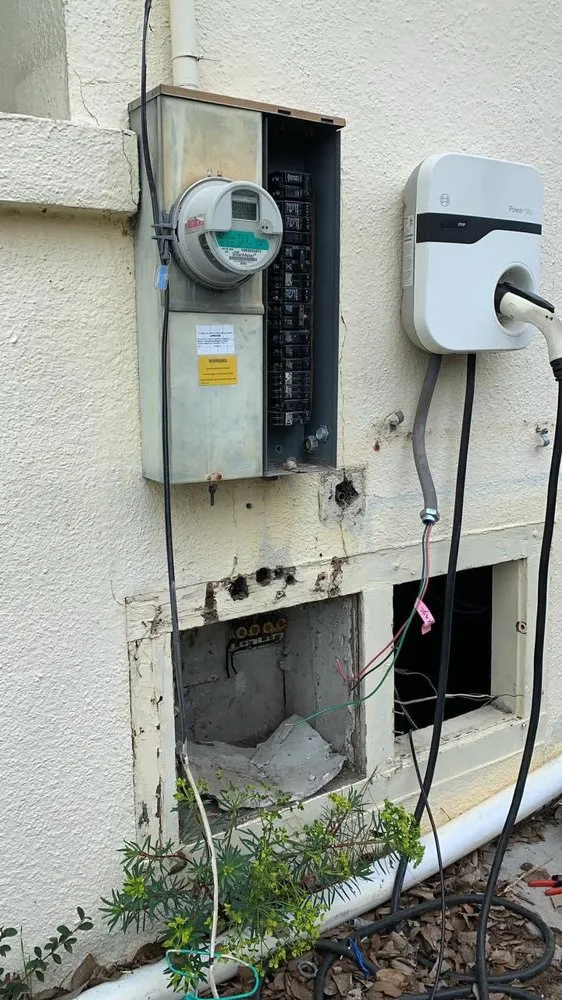 Trusted emergency electrical service experts serving ,  - LM Electrical Solutions