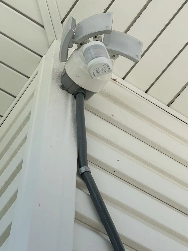 Slide of LMA Handyman Services